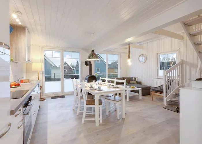 Hus Karibu بيت للعطل