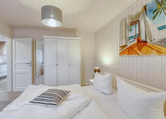 Hus Karibu Holiday home *